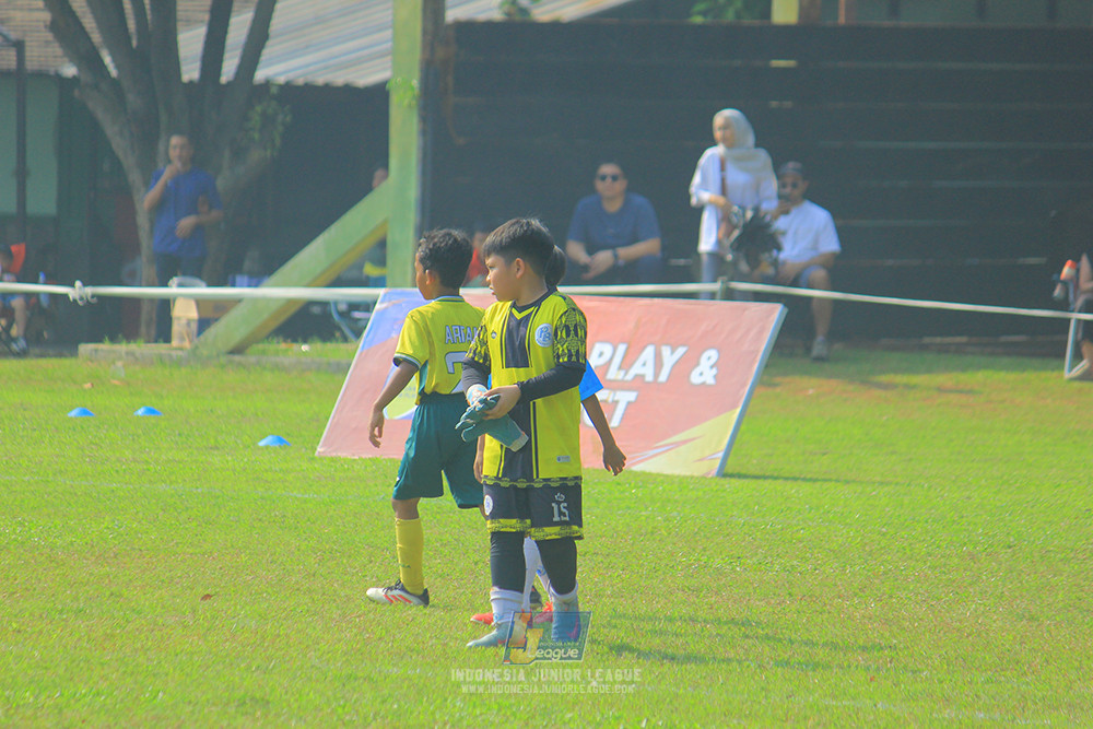 ijlu9 070626 proball football vs maesa pararaider