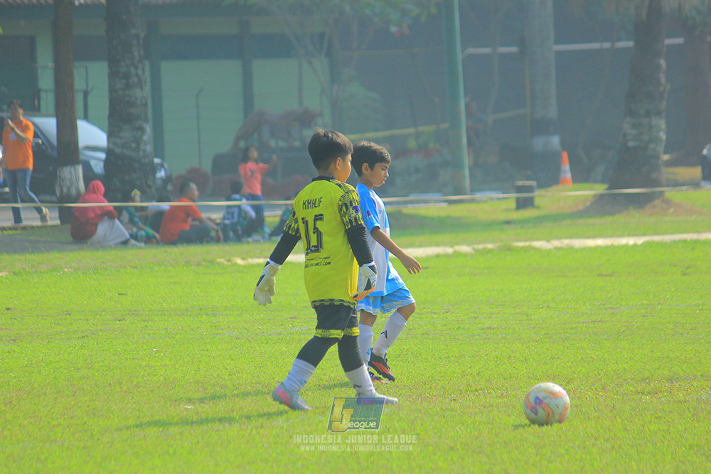 ijlu9 070626 proball football vs maesa pararaider
