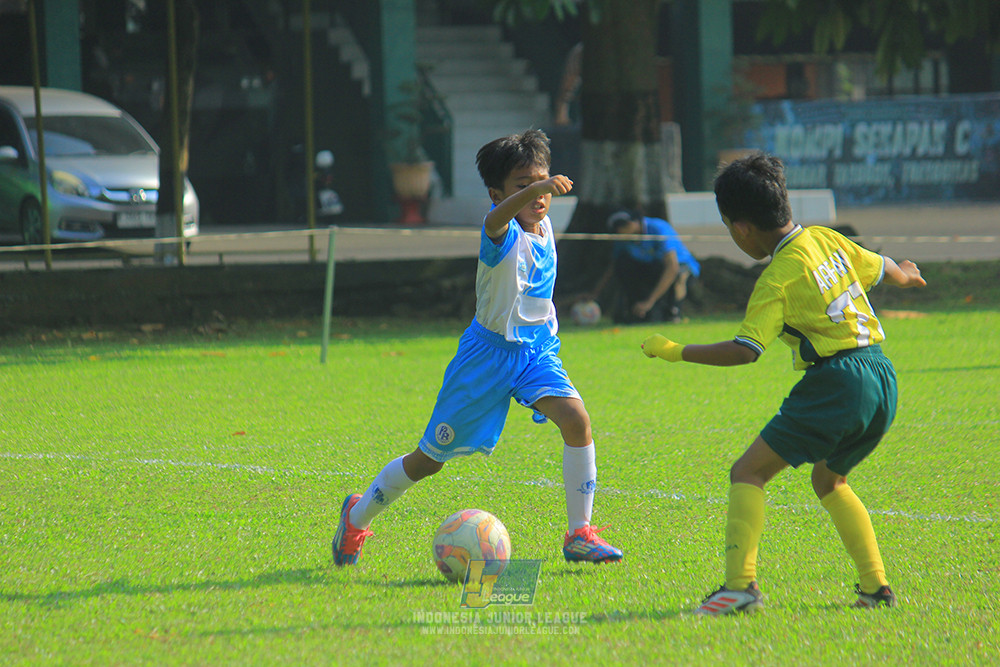 ijlu9 070626 proball football vs maesa pararaider