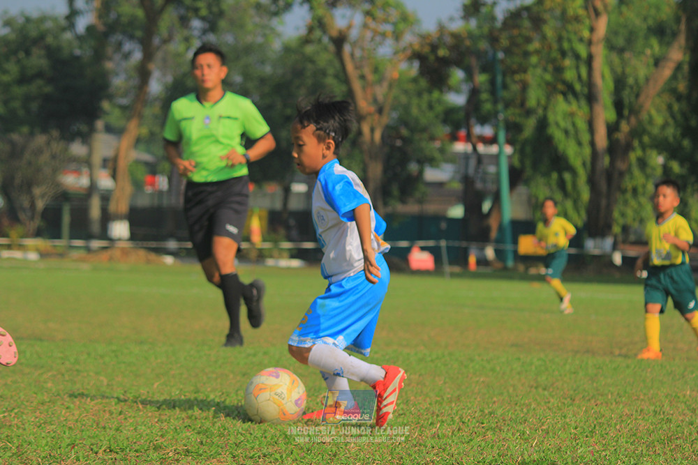 ijlu9 070626 proball football vs maesa pararaider