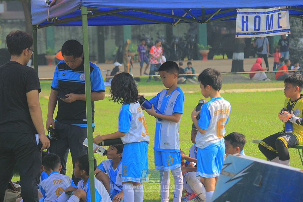 ijlu9 070626 proball football vs maesa pararaider