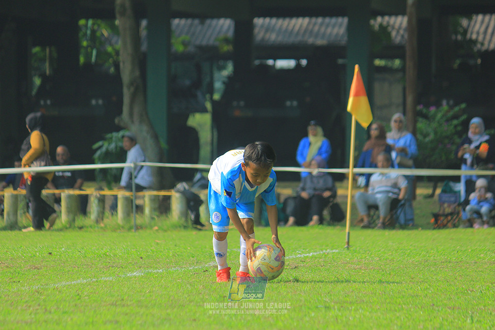 ijlu9 070626 proball football vs maesa pararaider