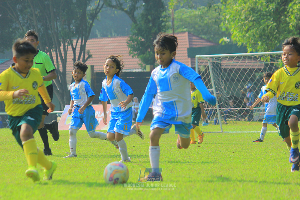 ijlu9 070626 proball football vs maesa pararaider