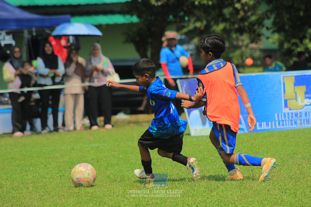 ijlu9 070626 steelford united vs nusantara 2004