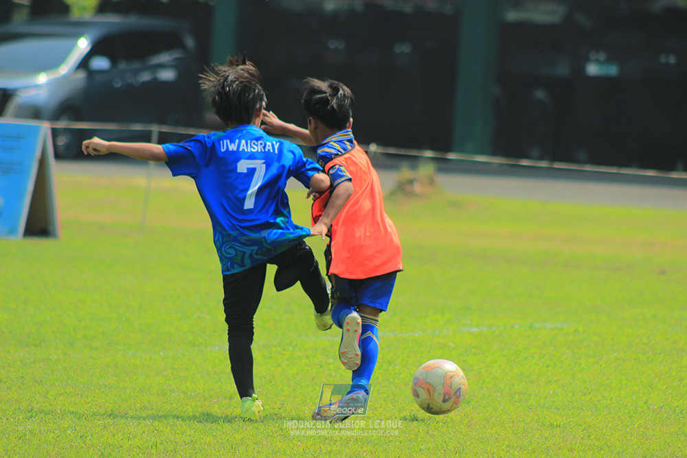 ijlu9 070626 steelford united vs nusantara 2004
