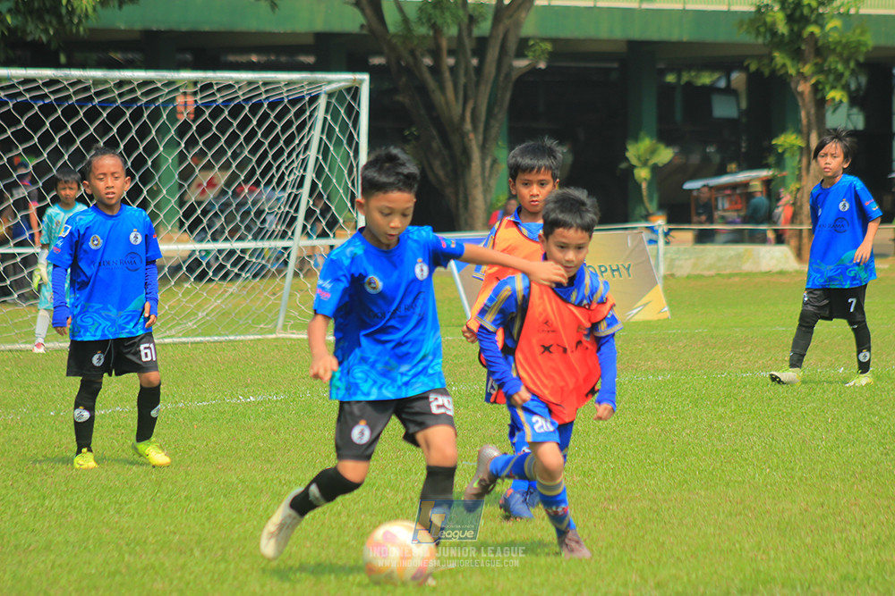 ijlu9 070626 steelford united vs nusantara 2004