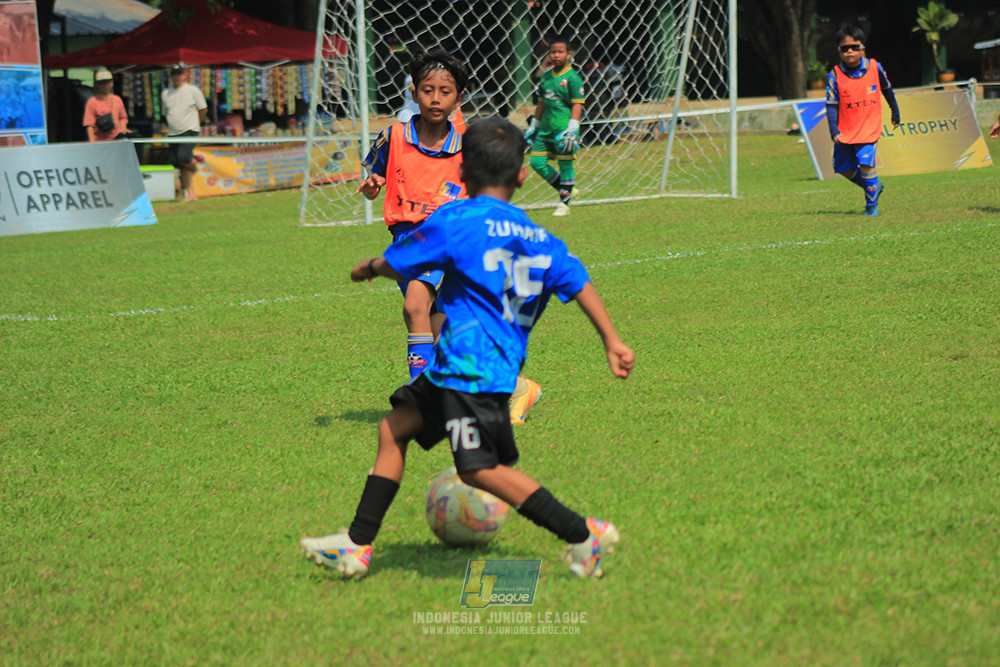ijlu9 070626 steelford united vs nusantara 2004