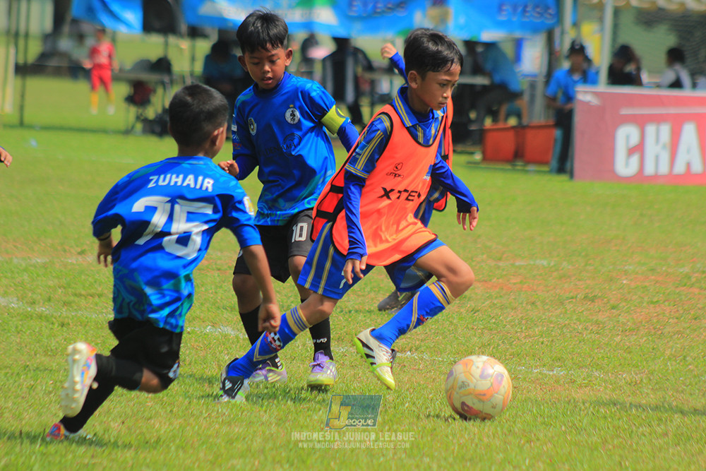 ijlu9 070626 steelford united vs nusantara 2004