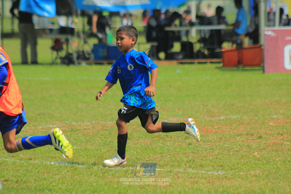 ijlu9 070626 steelford united vs nusantara 2004
