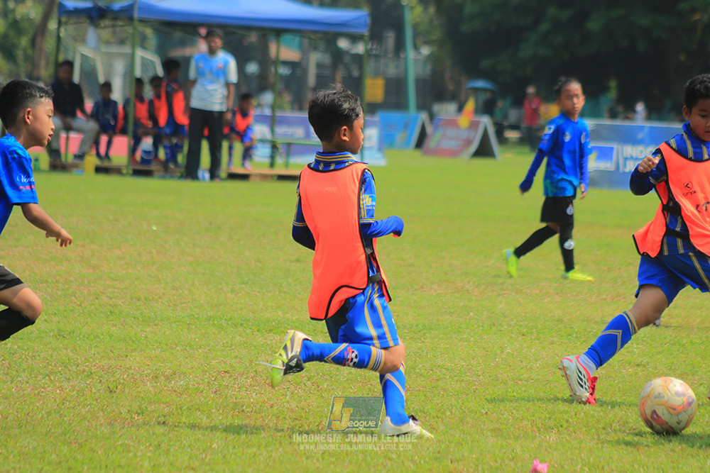 ijlu9 070626 steelford united vs nusantara 2004
