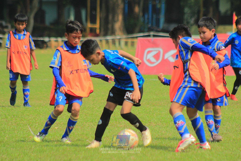 ijlu9 070626 steelford united vs nusantara 2004
