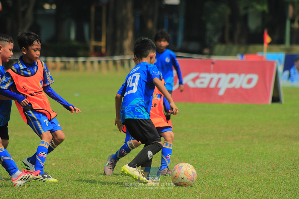 ijlu9 070626 steelford united vs nusantara 2004