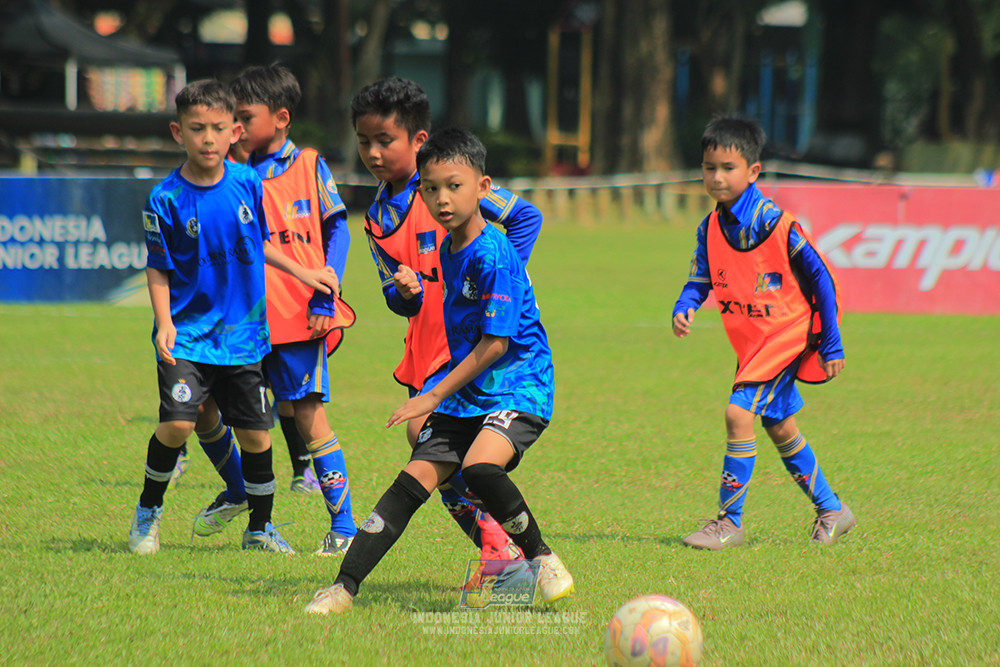 ijlu9 070626 steelford united vs nusantara 2004