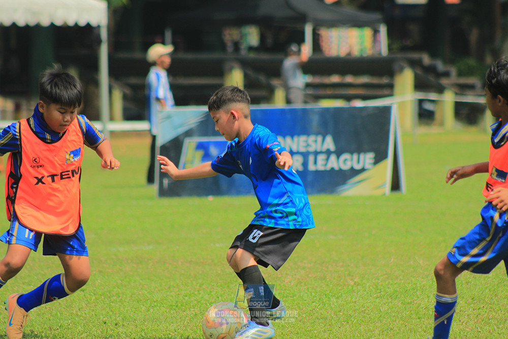 ijlu9 070626 steelford united vs nusantara 2004