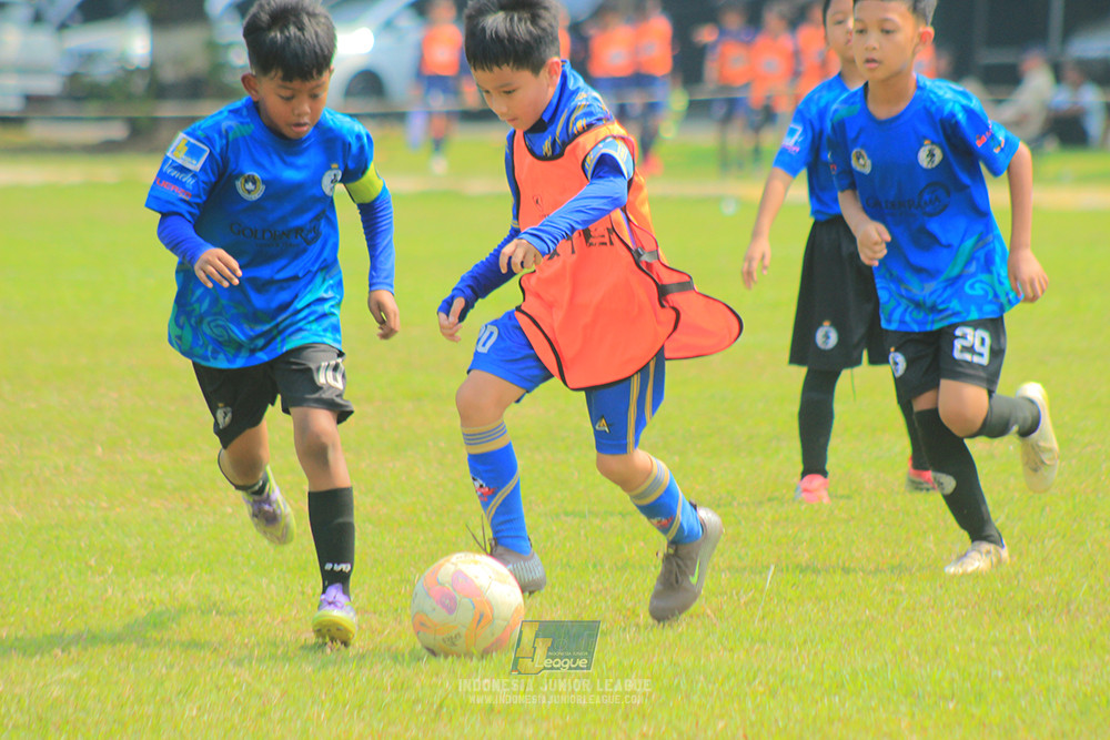 ijlu9 070626 steelford united vs nusantara 2004