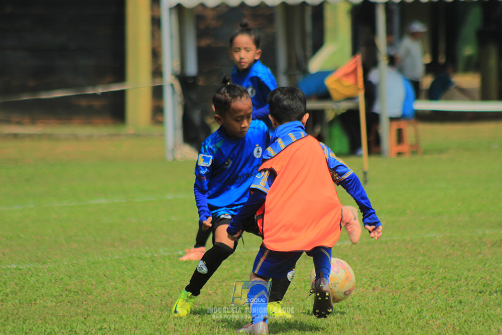 ijlu9 070626 steelford united vs nusantara 2004