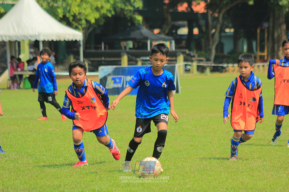 ijlu9 070626 steelford united vs nusantara 2004