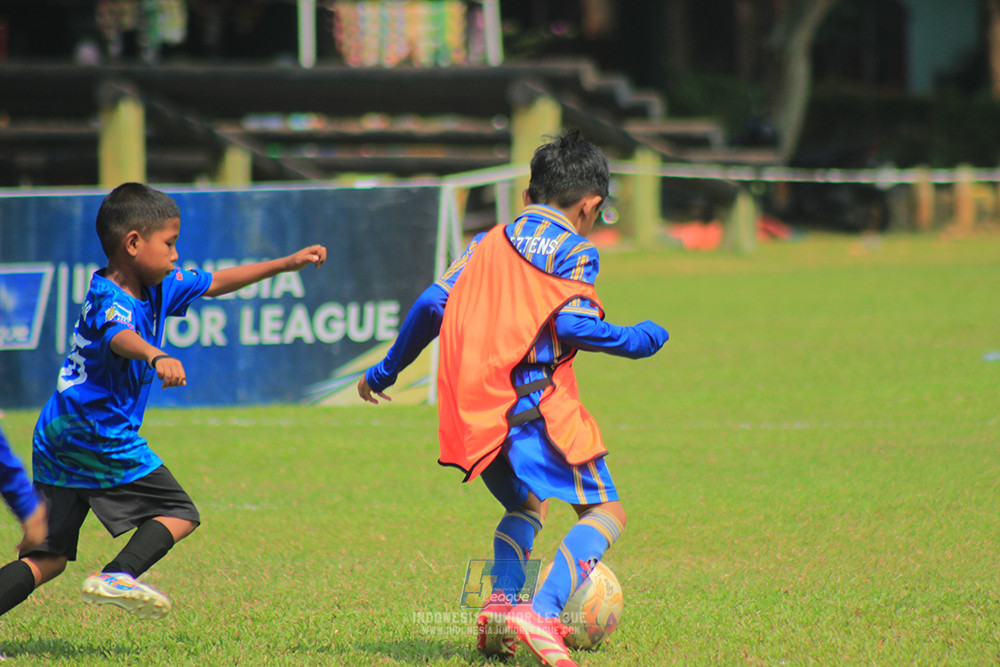 ijlu9 070626 steelford united vs nusantara 2004