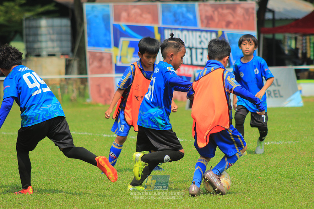 ijlu9 070626 steelford united vs nusantara 2004