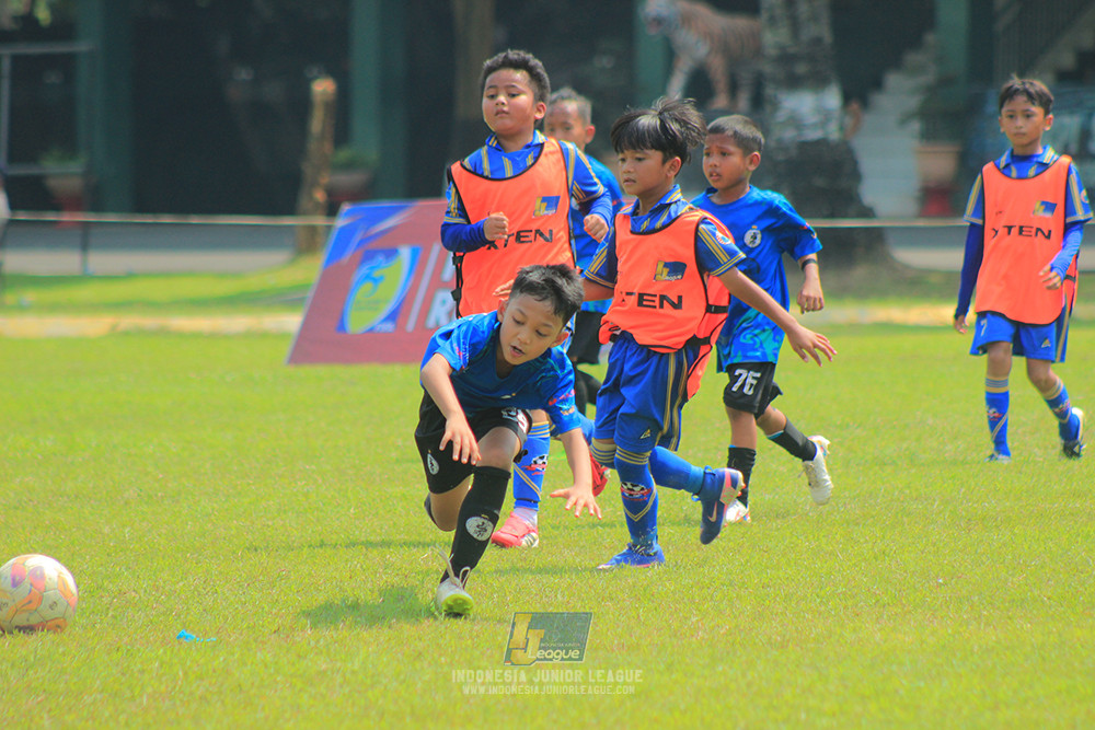ijlu9 070626 steelford united vs nusantara 2004