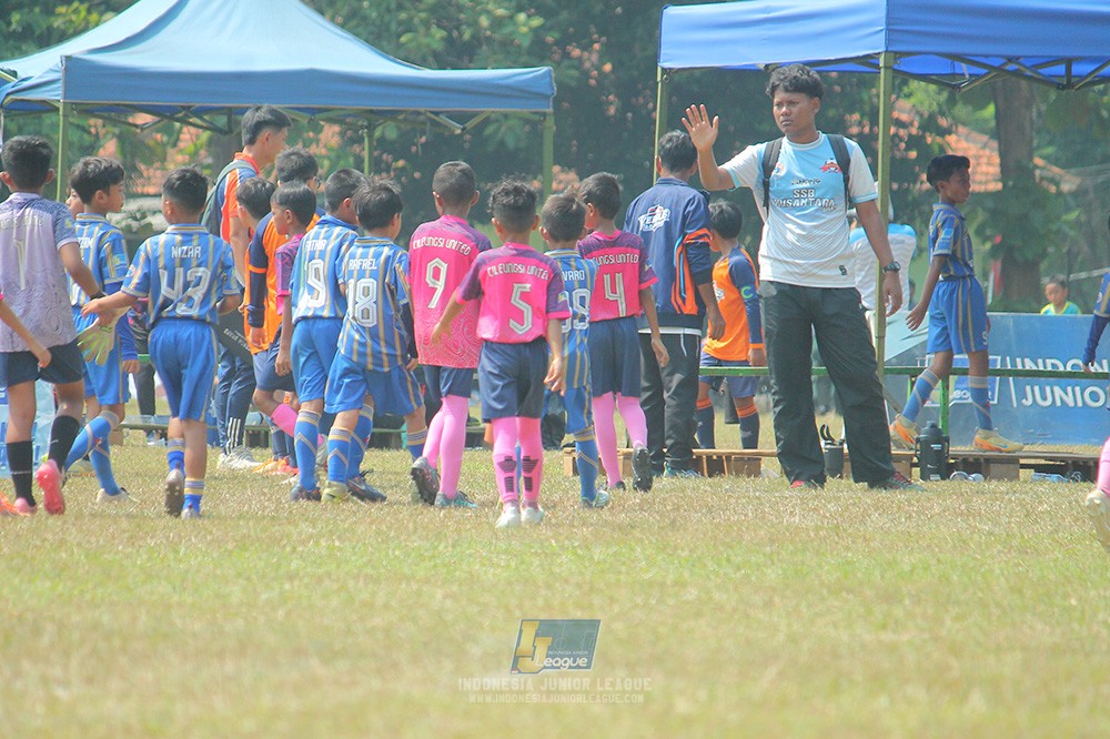 ijlu9 champ 050726 cileungsi united vs nusantara 2004