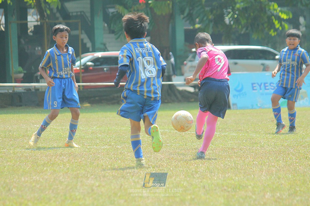 ijlu9 champ 050726 cileungsi united vs nusantara 2004