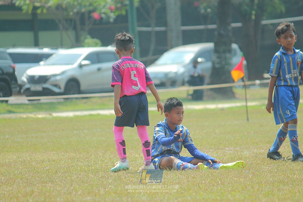 ijlu9 champ 050726 cileungsi united vs nusantara 2004