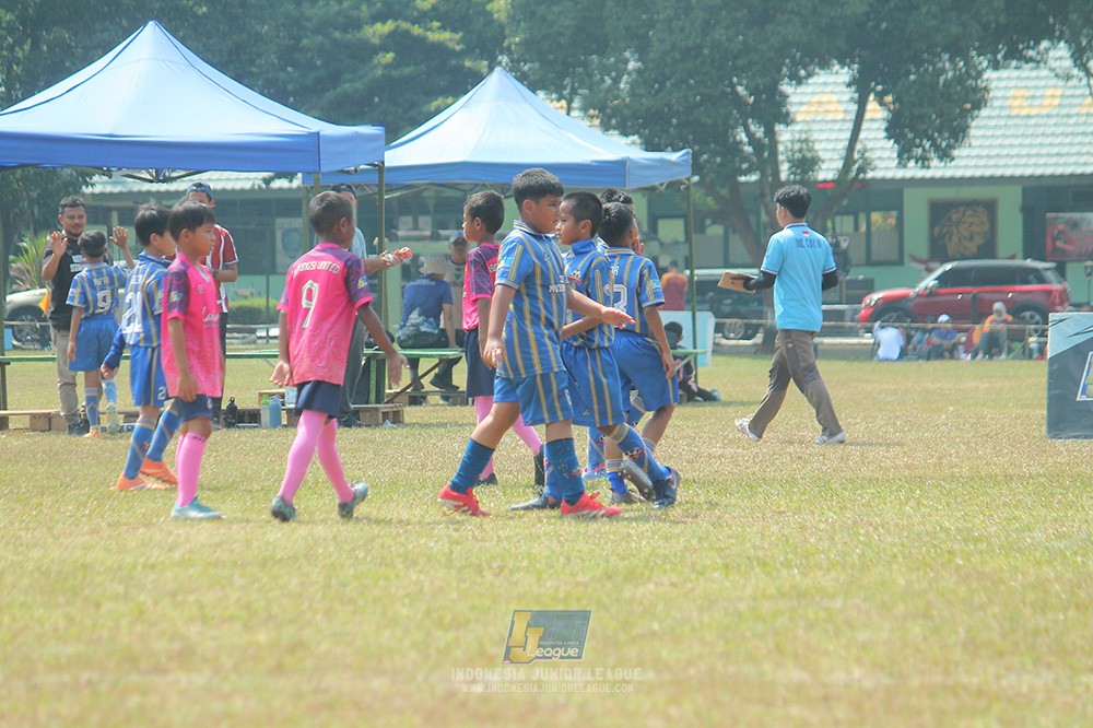 ijlu9 champ 050726 cileungsi united vs nusantara 2004