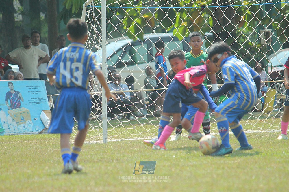 ijlu9 champ 050726 cileungsi united vs nusantara 2004