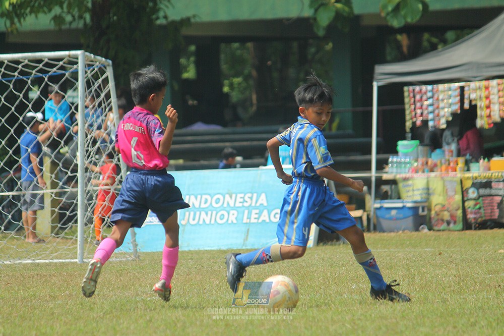 ijlu9 champ 050726 cileungsi united vs nusantara 2004