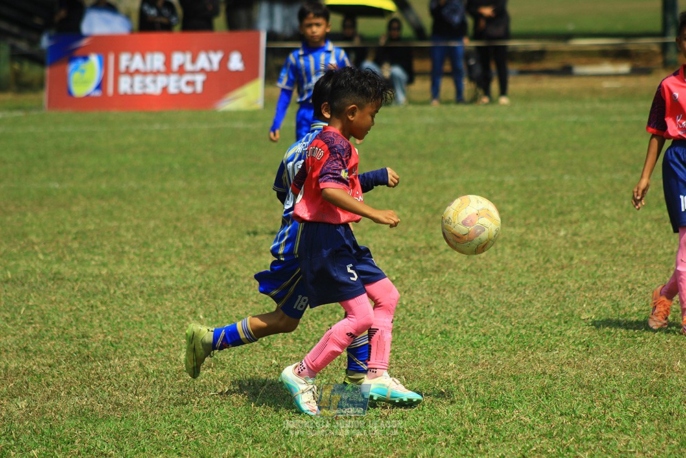 ijlu9 champ 050726 cileungsi united vs nusantara 2004