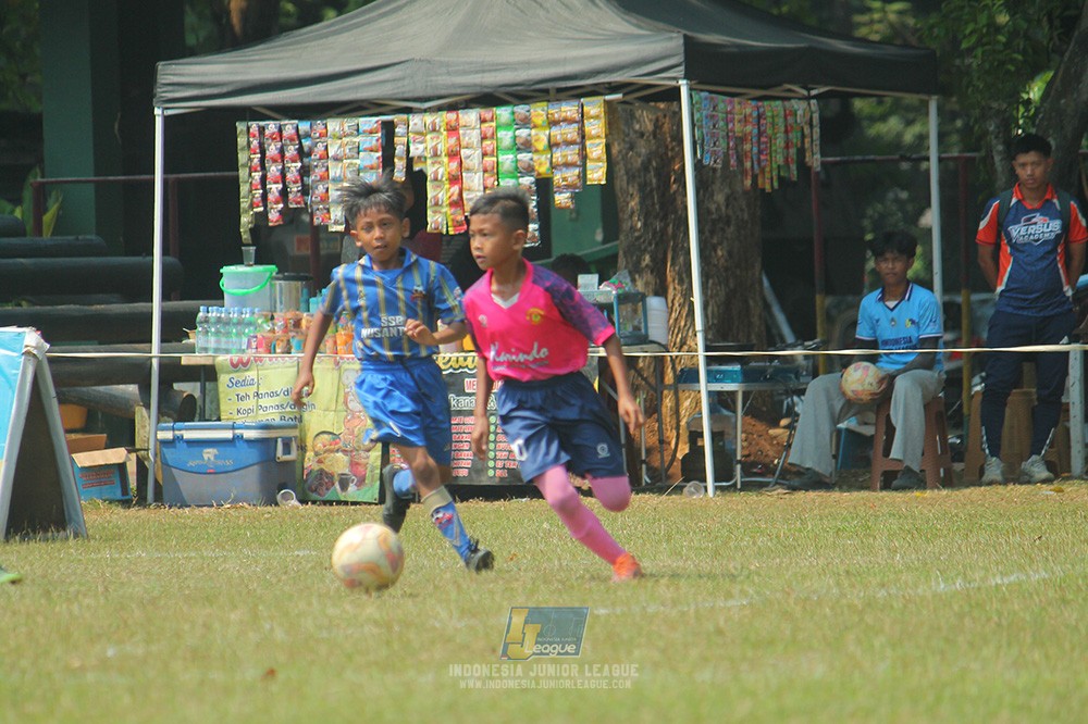 ijlu9 champ 050726 cileungsi united vs nusantara 2004