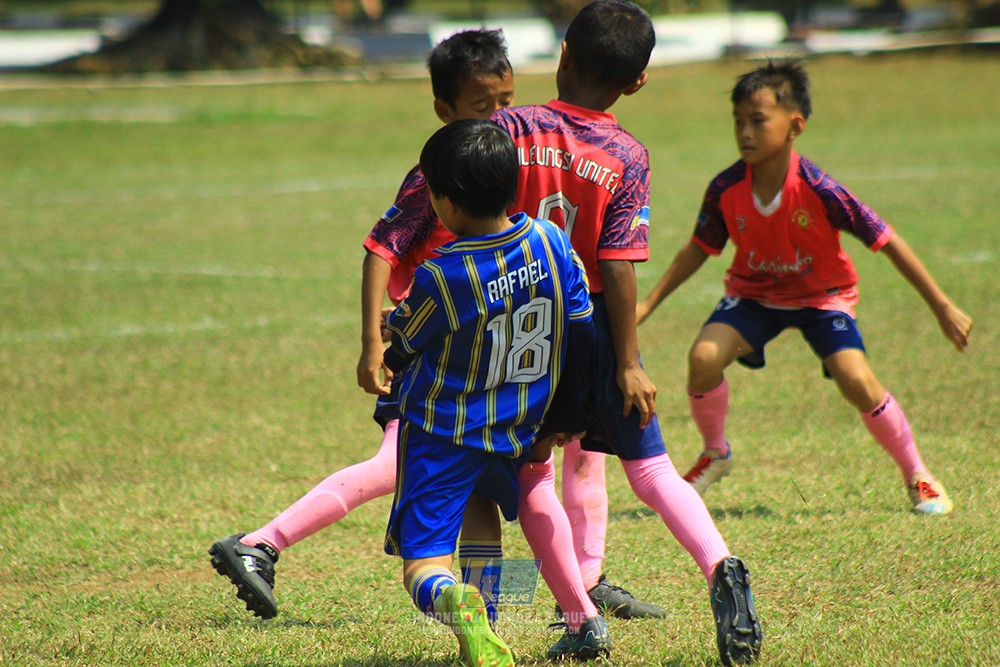 ijlu9 champ 050726 cileungsi united vs nusantara 2004