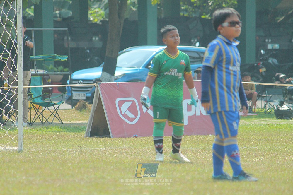 ijlu9 champ 050726 cileungsi united vs nusantara 2004