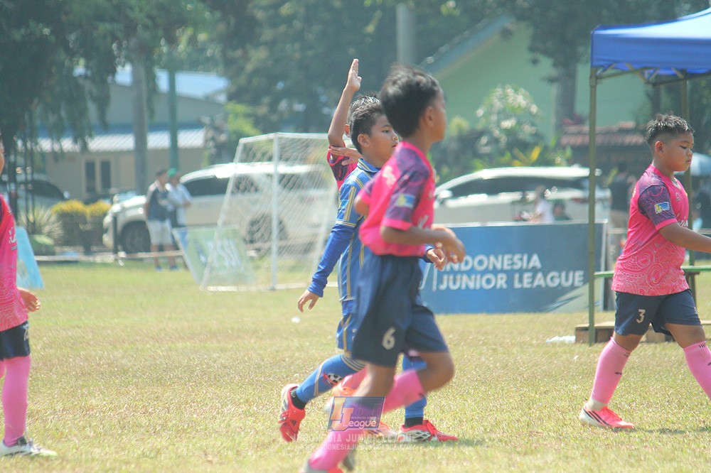 ijlu9 champ 050726 cileungsi united vs nusantara 2004