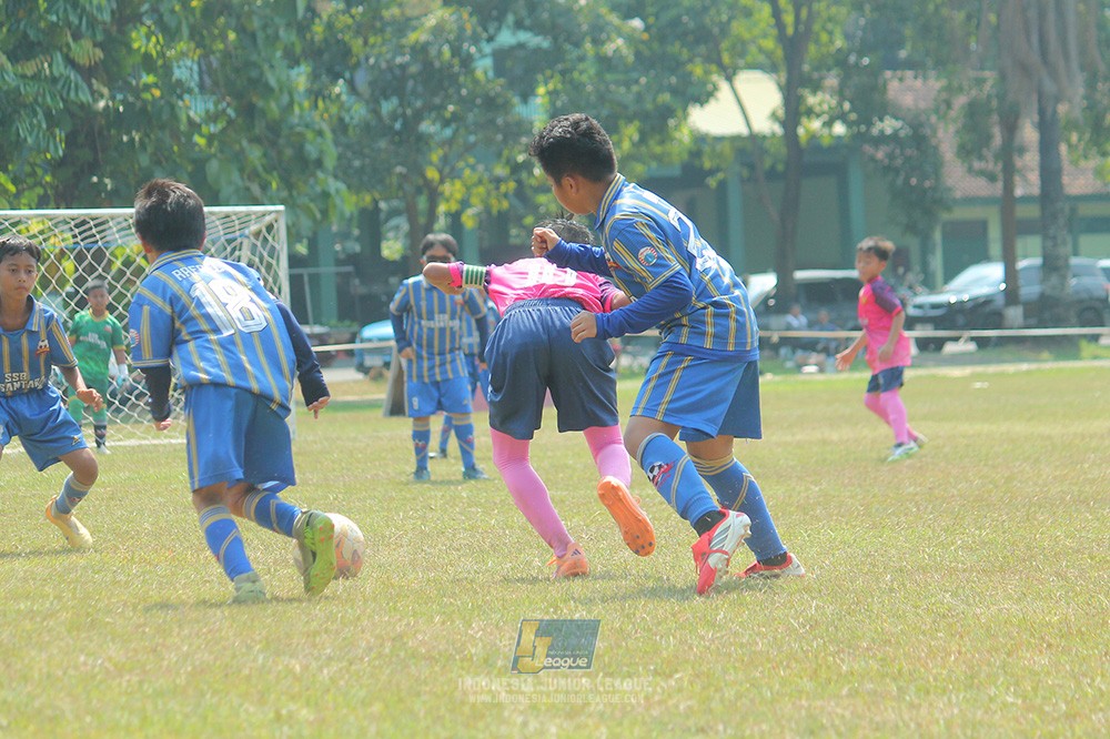 ijlu9 champ 050726 cileungsi united vs nusantara 2004