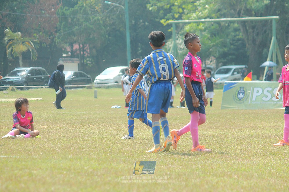 ijlu9 champ 050726 cileungsi united vs nusantara 2004
