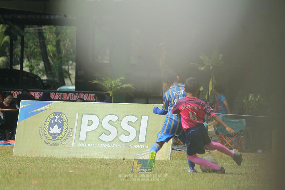 ijlu9 champ 050726 cileungsi united vs nusantara 2004
