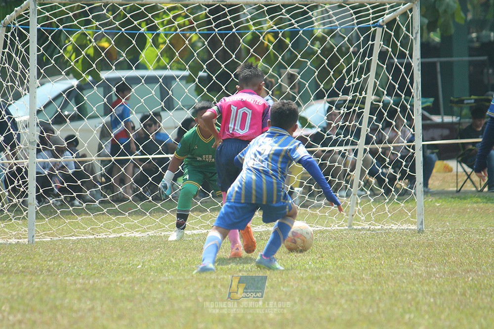 ijlu9 champ 050726 cileungsi united vs nusantara 2004