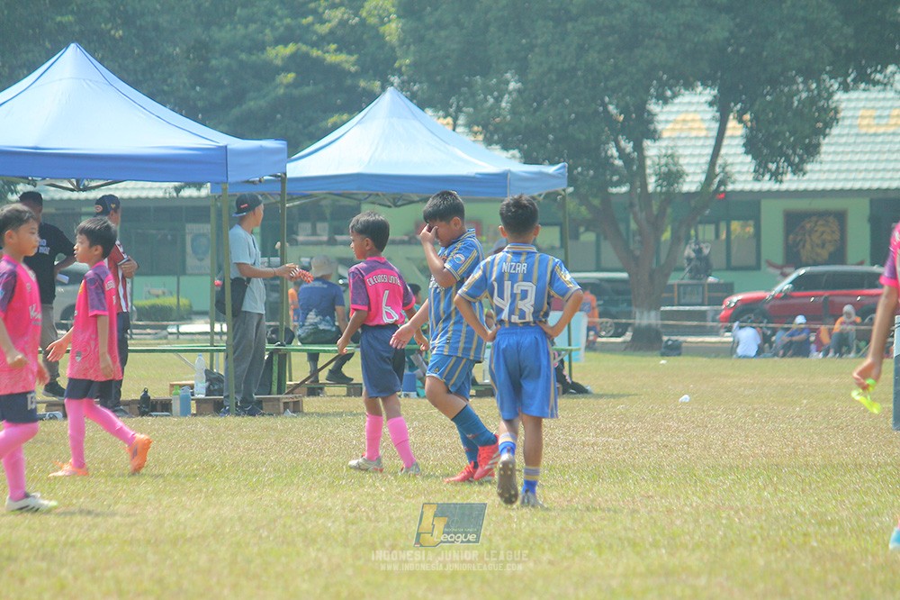 ijlu9 champ 050726 cileungsi united vs nusantara 2004