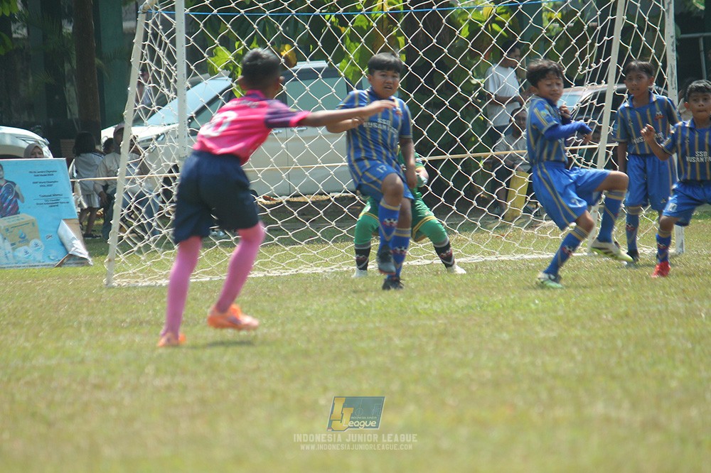 ijlu9 champ 050726 cileungsi united vs nusantara 2004