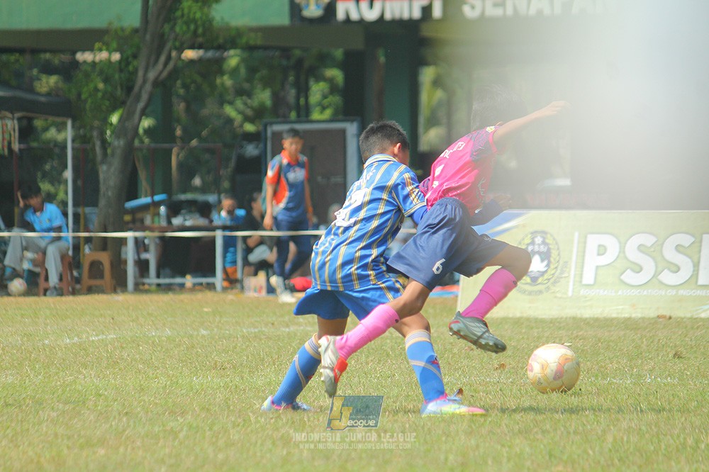 ijlu9 champ 050726 cileungsi united vs nusantara 2004
