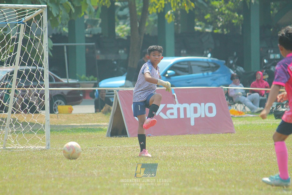 ijlu9 champ 050726 cileungsi united vs nusantara 2004