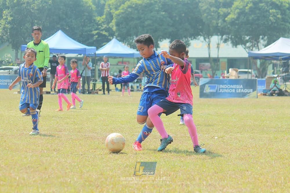 ijlu9 champ 050726 cileungsi united vs nusantara 2004