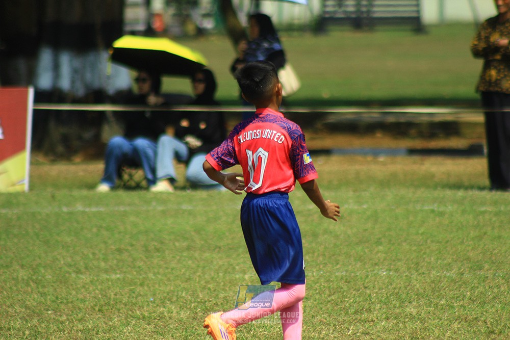 ijlu9 champ 050726 cileungsi united vs nusantara 2004