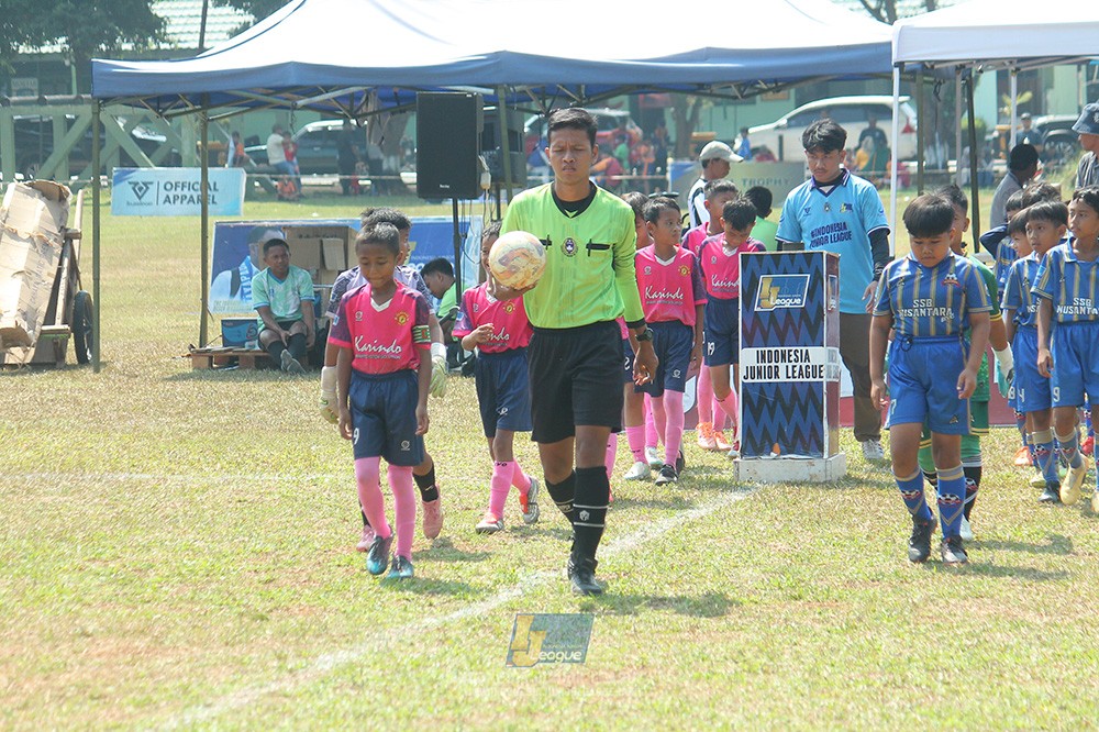 ijlu9 champ 050726 cileungsi united vs nusantara 2004