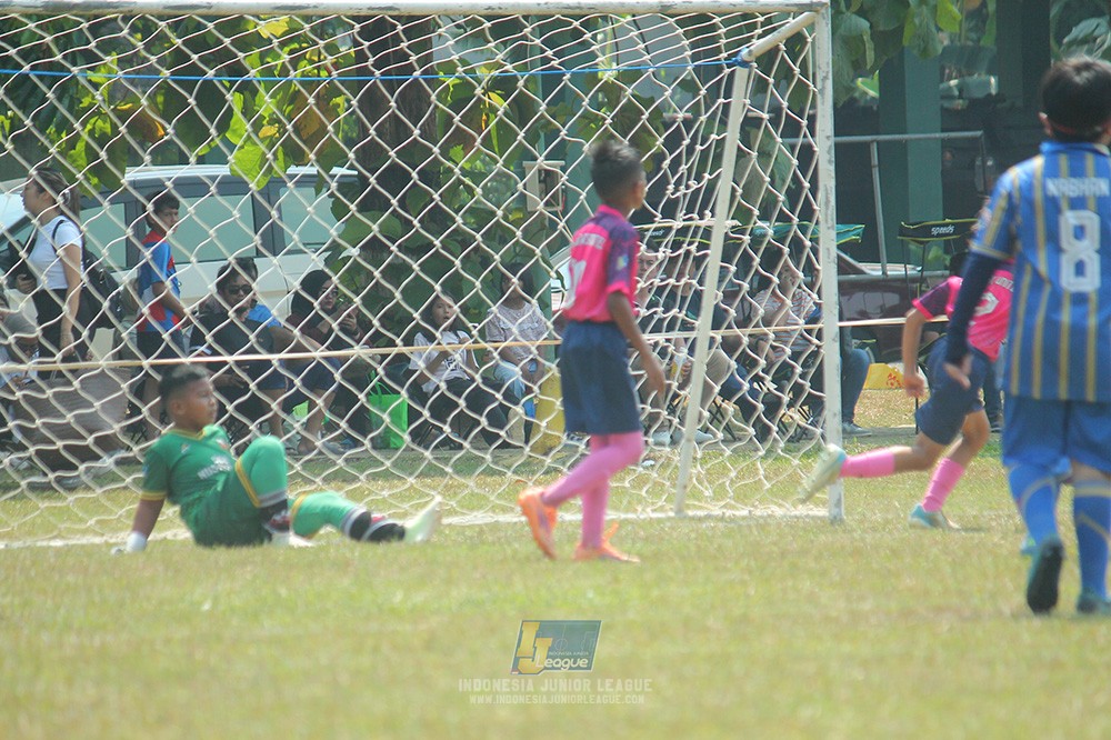 ijlu9 champ 050726 cileungsi united vs nusantara 2004