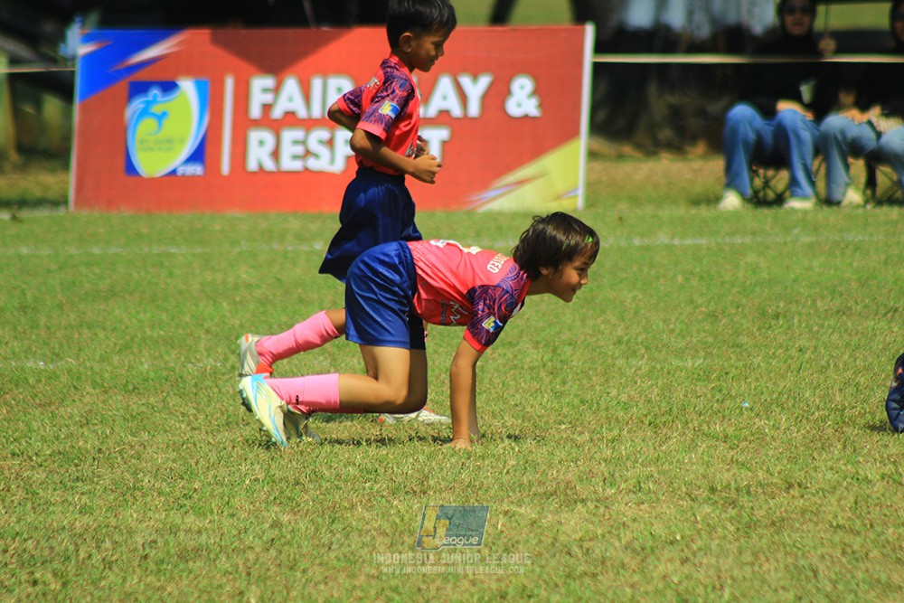 ijlu9 champ 050726 cileungsi united vs nusantara 2004