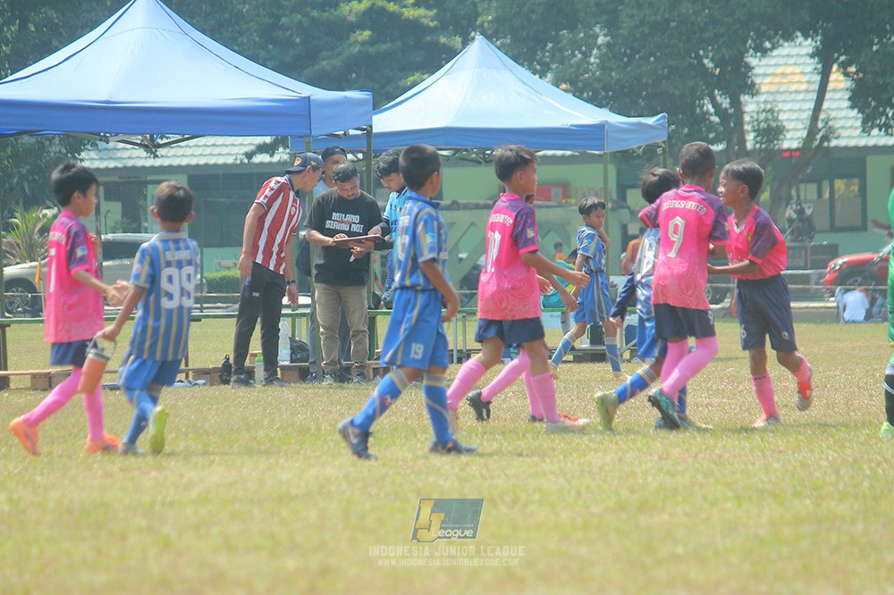 ijlu9 champ 050726 cileungsi united vs nusantara 2004
