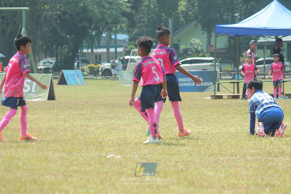 ijlu9 champ 050726 cileungsi united vs nusantara 2004